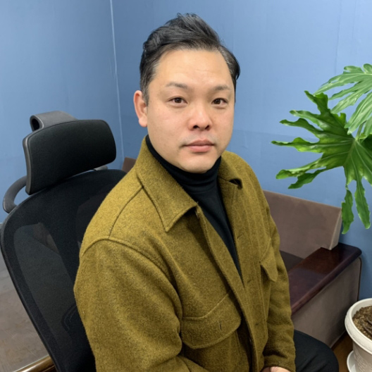 代表取締役 鈴木 猛